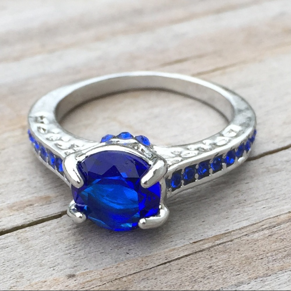Blue Sapphire CZ white gold fashion ring sz 8